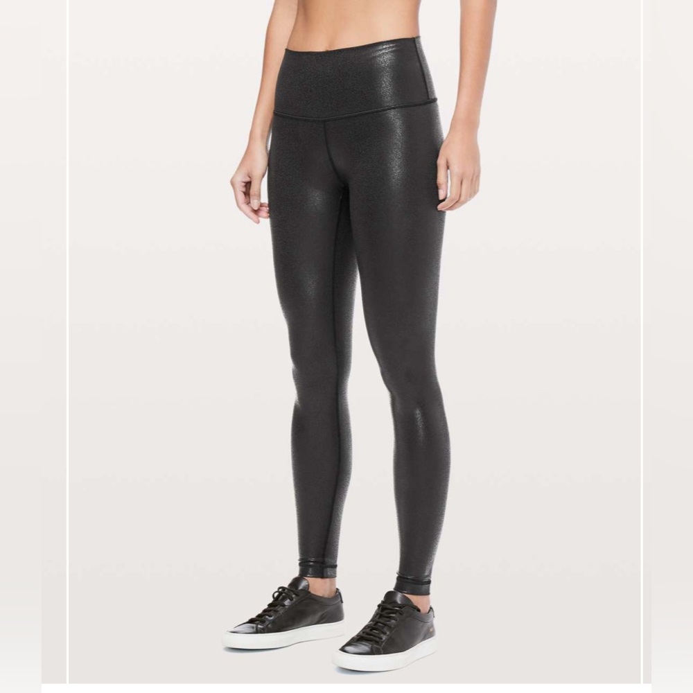 NWOT Lululemon Wunder Under High-Rise Foil 28" Luminosity Foil Print Black